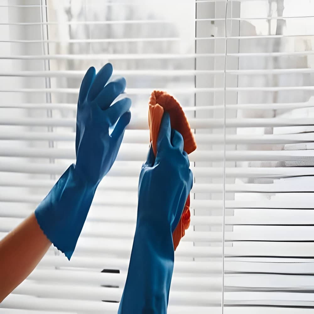 Workstation panels cleaning services